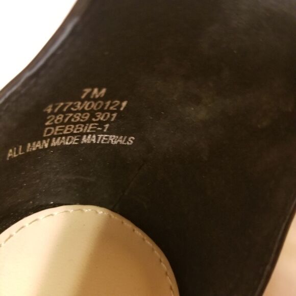 Pierre Dumas black Debbie heels, size 7 - Picture 9 of 9